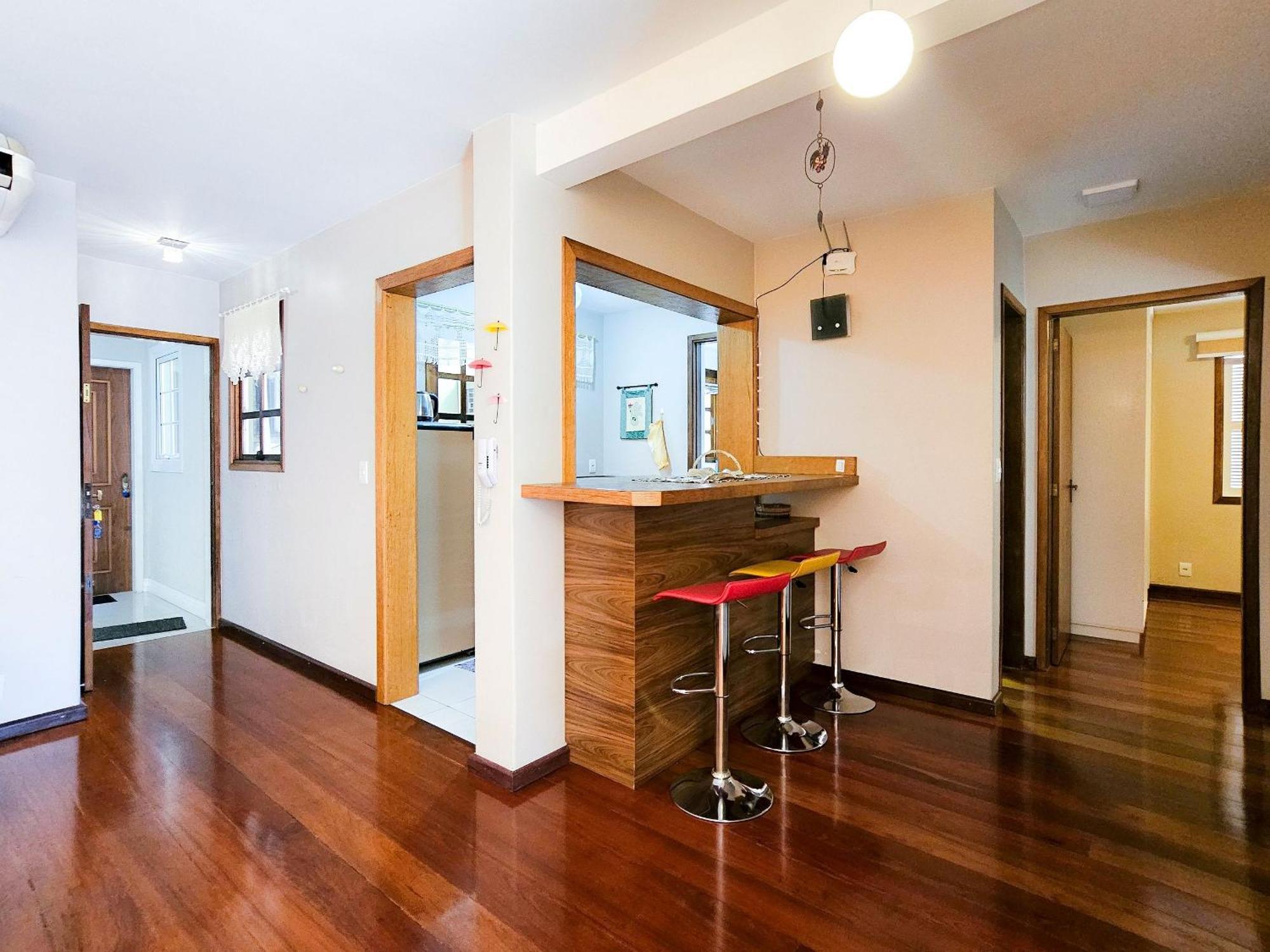 Ap 2 Quartos E Varanda Na Borges Proximo R Coberta Apartment Gramado